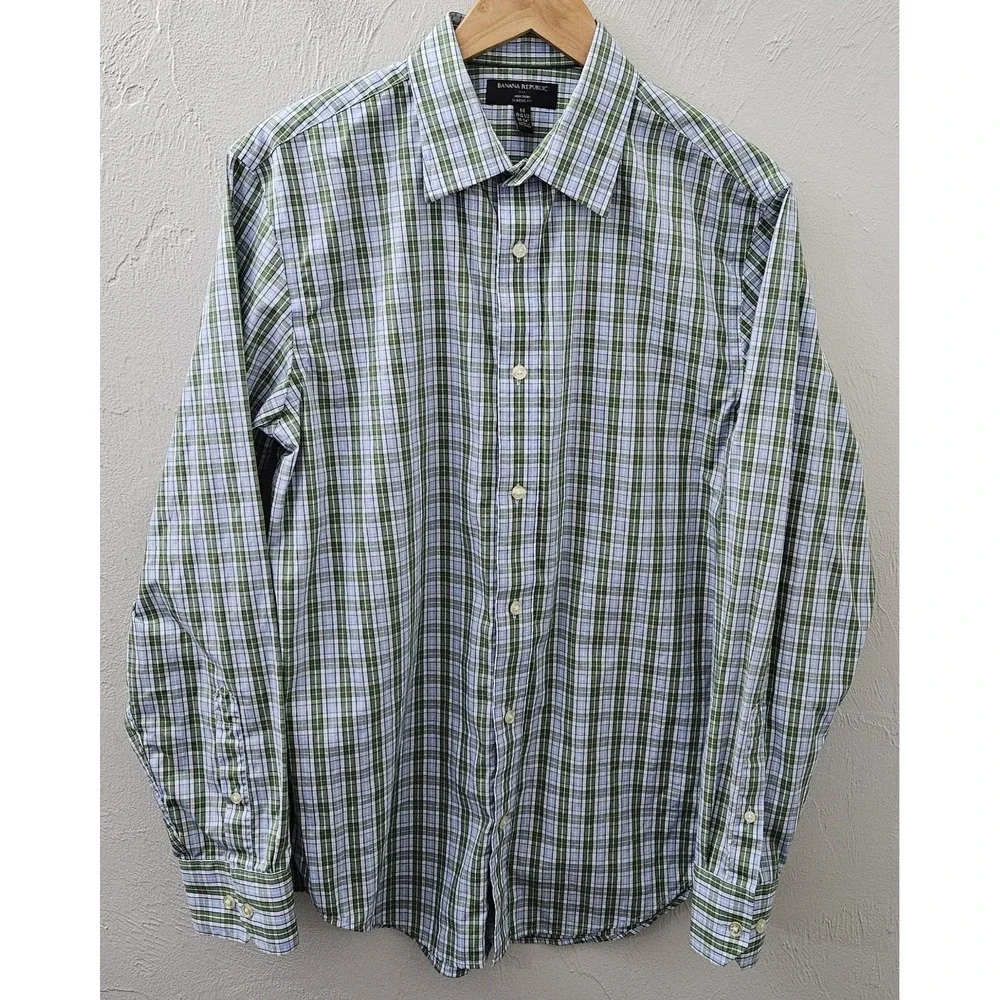 Banana Republic Mens Button Down Shirt Non Iron Medium 15-15.5‎ Green Blue Plaid
